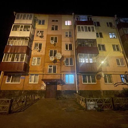 1-Комн. Квартира Целиком Интернациональная 32 С Гостиничным Сервисом Petropavlovsk Exterior foto